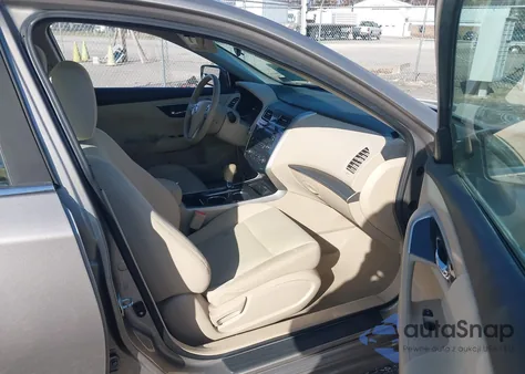 2014 Nissan Altima 2.5 S из США, поврежденный, VIN 1N4AL3AP0EN214947